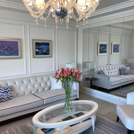 Boutique Vissi D'arte Budva